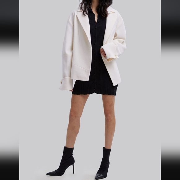 🆕 NAP Loungewear Callie Wool Jacket w/ Asymmetrical Hemline in Ivory - Picture 2 of 10